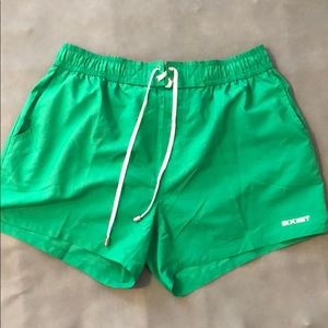 2(X)IST men’s swim trunks